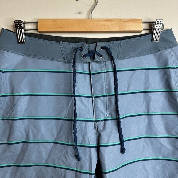 Patagonia Board Shorts Mens 30 Hydropeak Outdoor Striped Beach Stretch Swim Surf - Picture 2 of 14